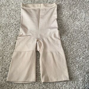 Spanx Sculpt shape wear